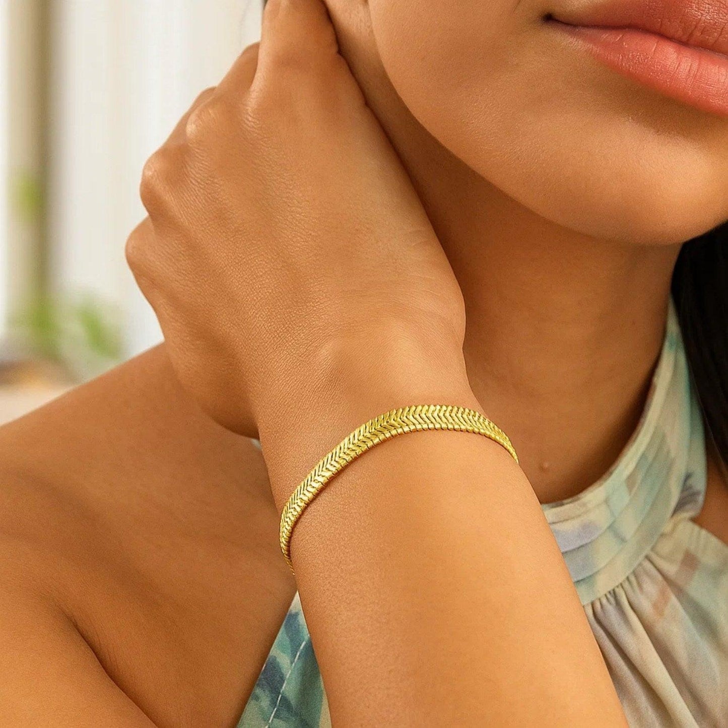 14K Yellow Gold Oval Snake Chain Bracelet (5.30 mm)