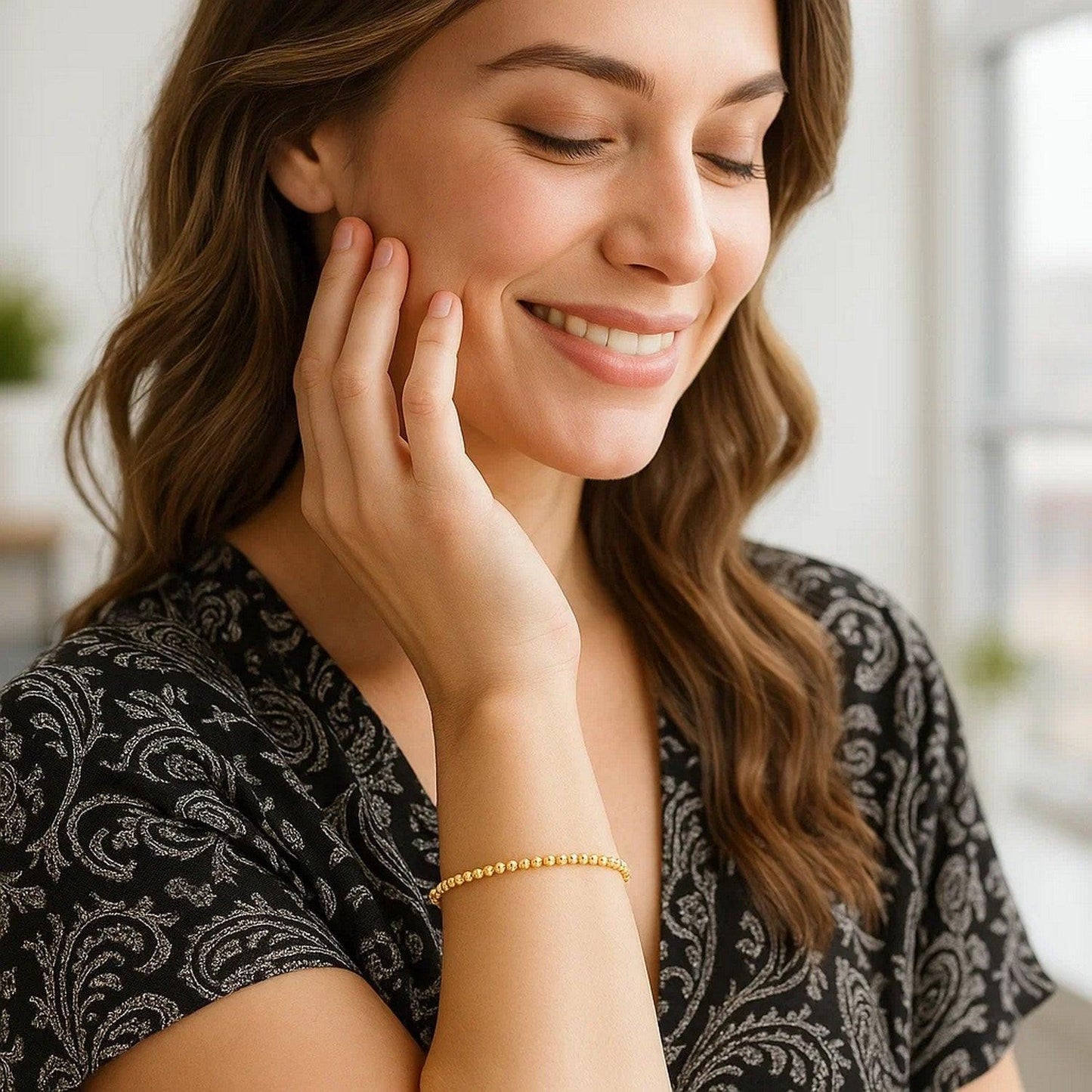 Moon Cut Bead Stretch Bracelet in 14K Yellow Gold (2.90 mm)