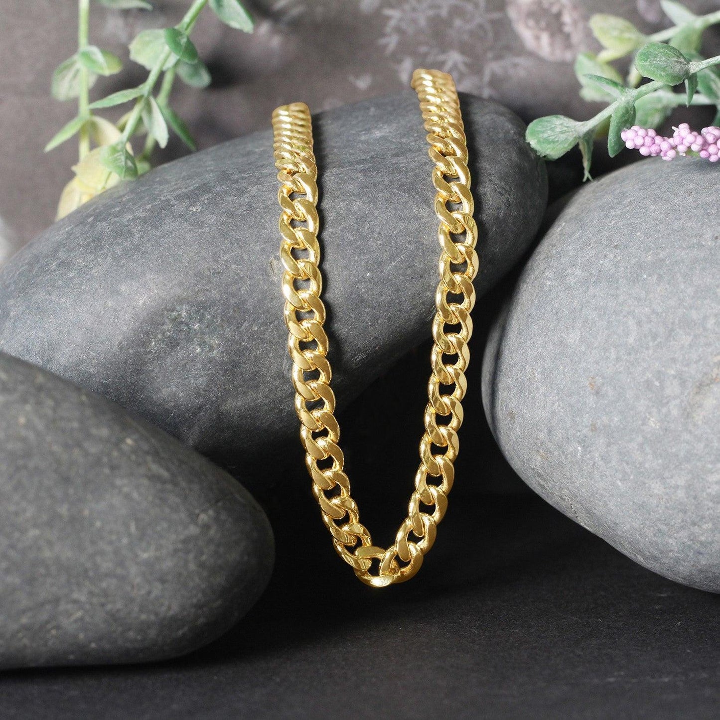 5.5mm 10k Yellow Gold Light Miami Cuban Chain