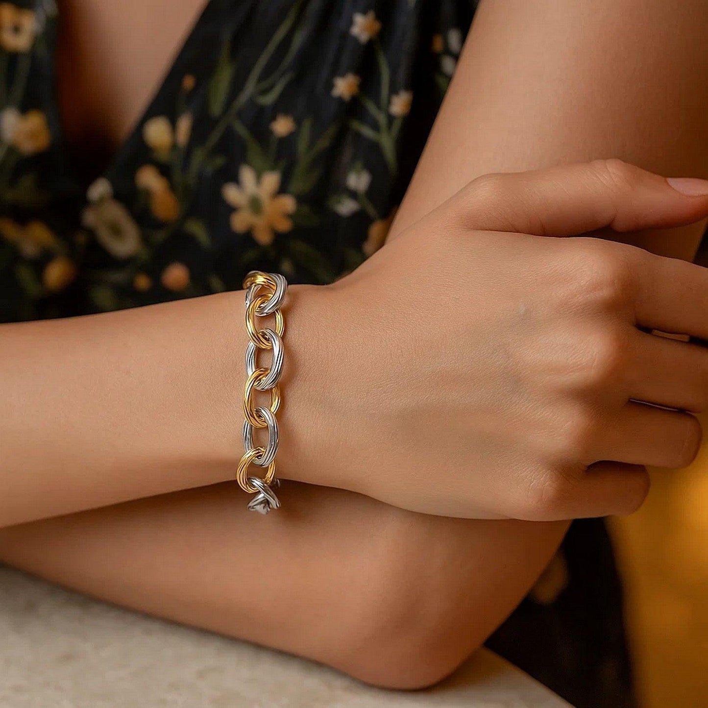 18k Yellow Gold and Sterling Silver Rhodium Plated Diamond Cut Chain Bracelet