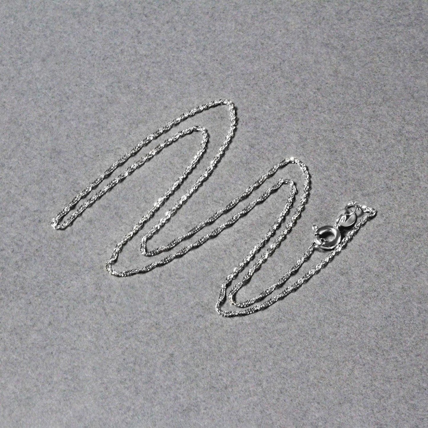 14k White Gold Singapore Chain (1.10 mm)