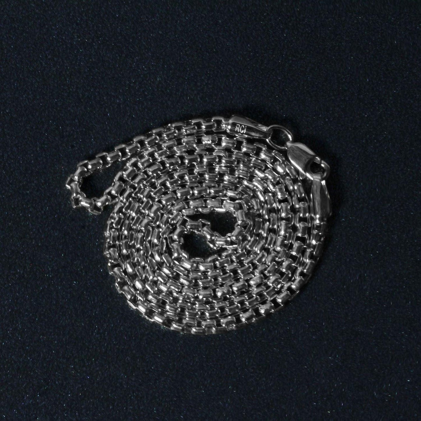 14k White Gold Round Box Chain (2.5 mm)