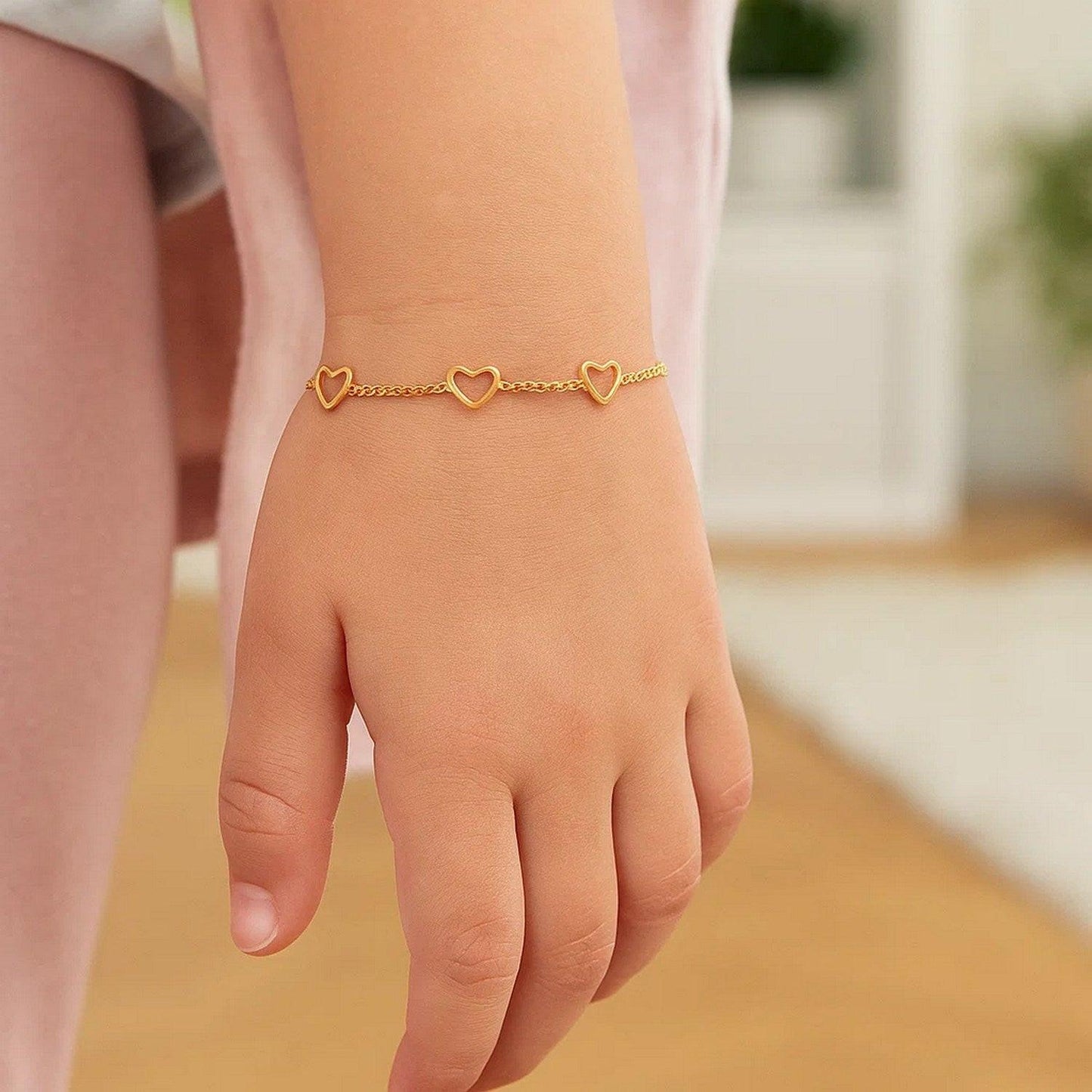 14k Yellow Gold Childrens Bracelet with Hearts