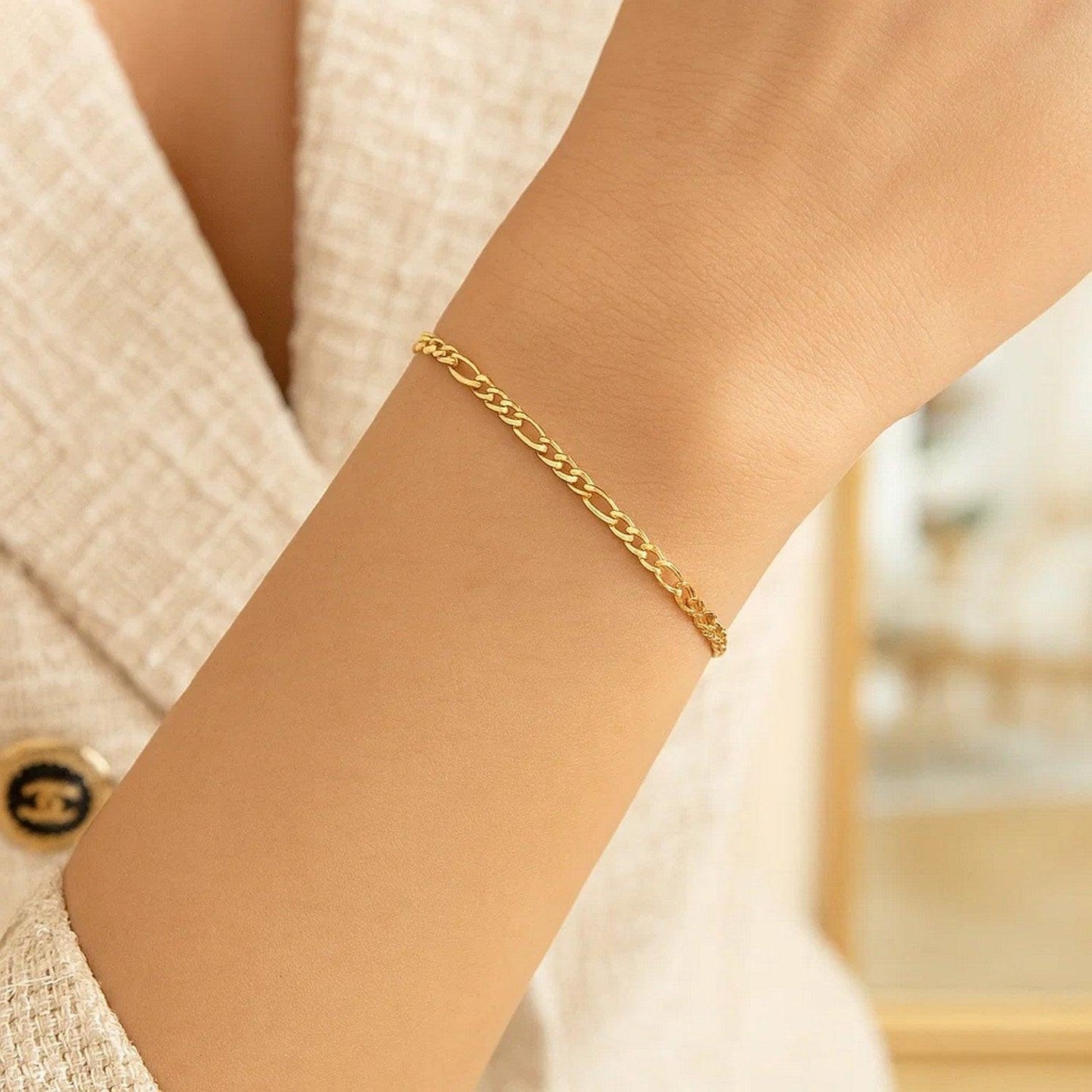 14k Yellow Gold Figaro Bracelet (1.90 mm)