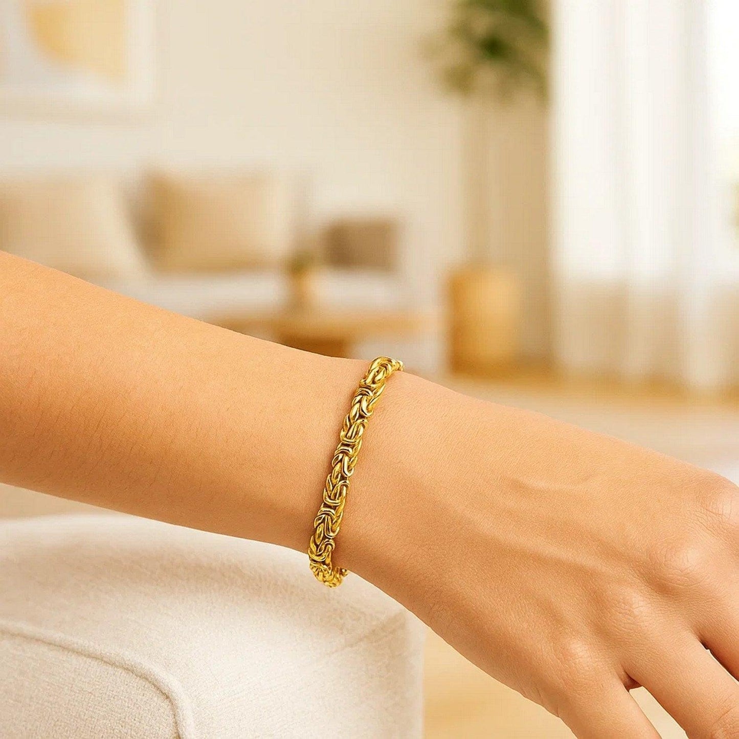 14k Yellow Gold Byzantine Link Stylish Bracelet (9.00 mm)