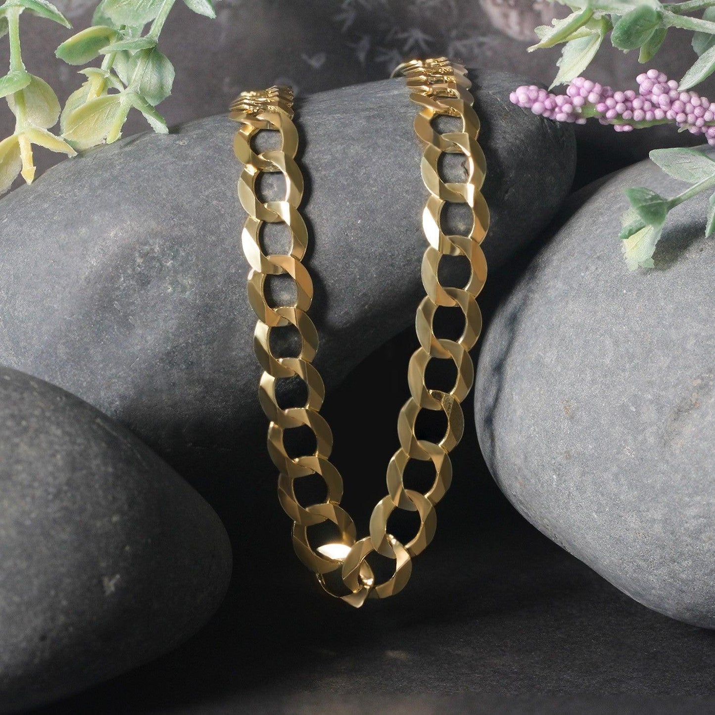 8.2mm 10k Yellow Gold Curb Chain (8.20 mm)