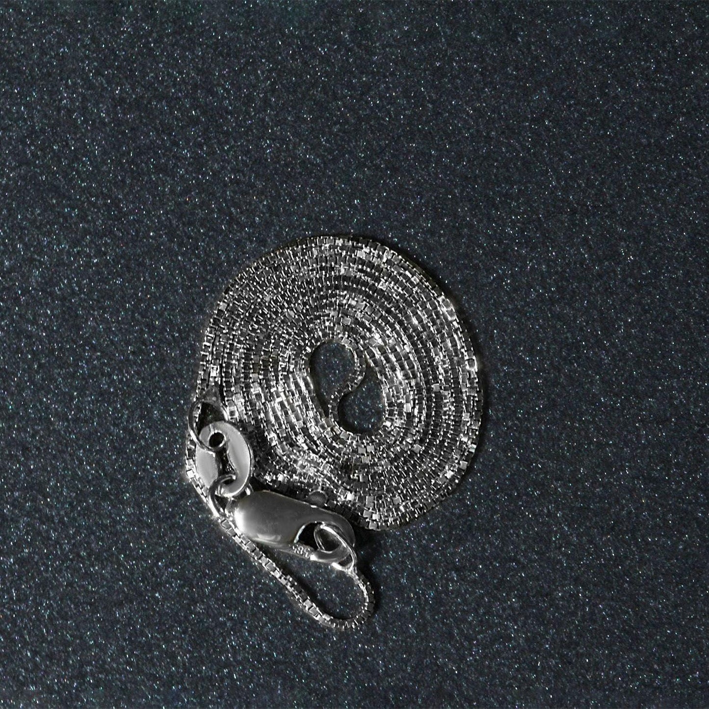 18k White Gold Box Chain 0.6mm (0.60 mm)