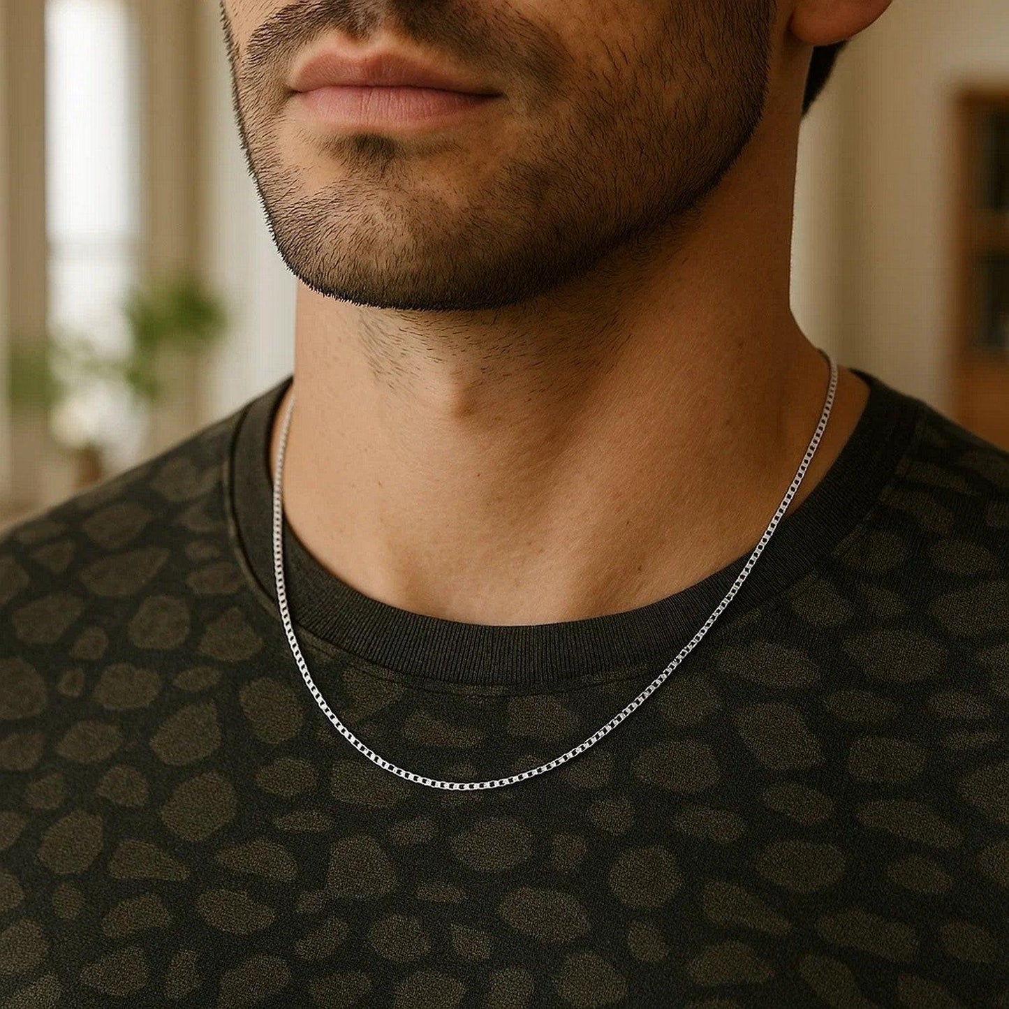 14k White Gold Classic Box Chain (0.75 mm)