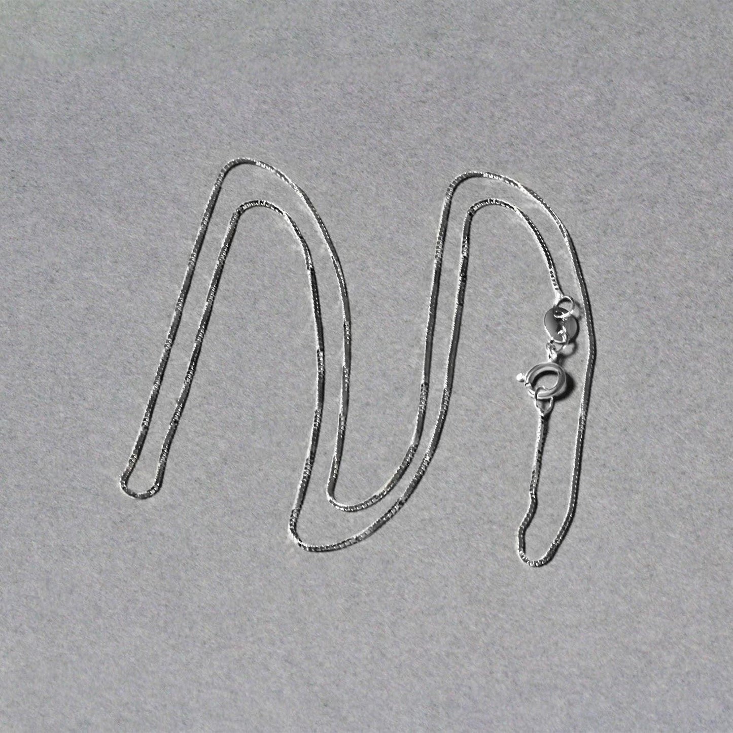 10k White Gold Classic Box Chain (0.60 mm)