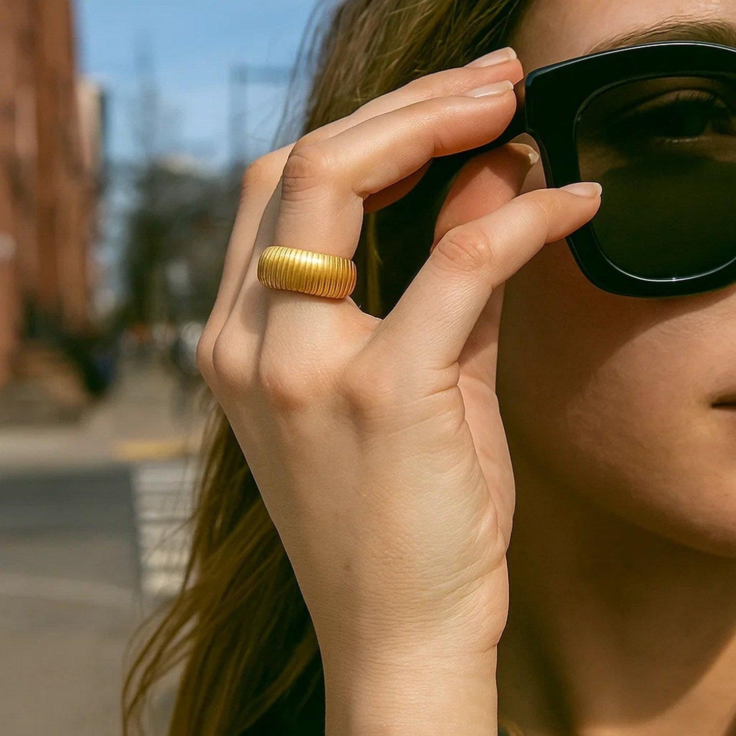 14K Yellow Gold Thick Tubogas Ring (9.90 mm)