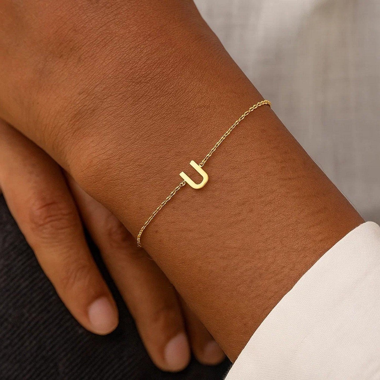 14K Yellow Gold Mini Initial U Bracelet