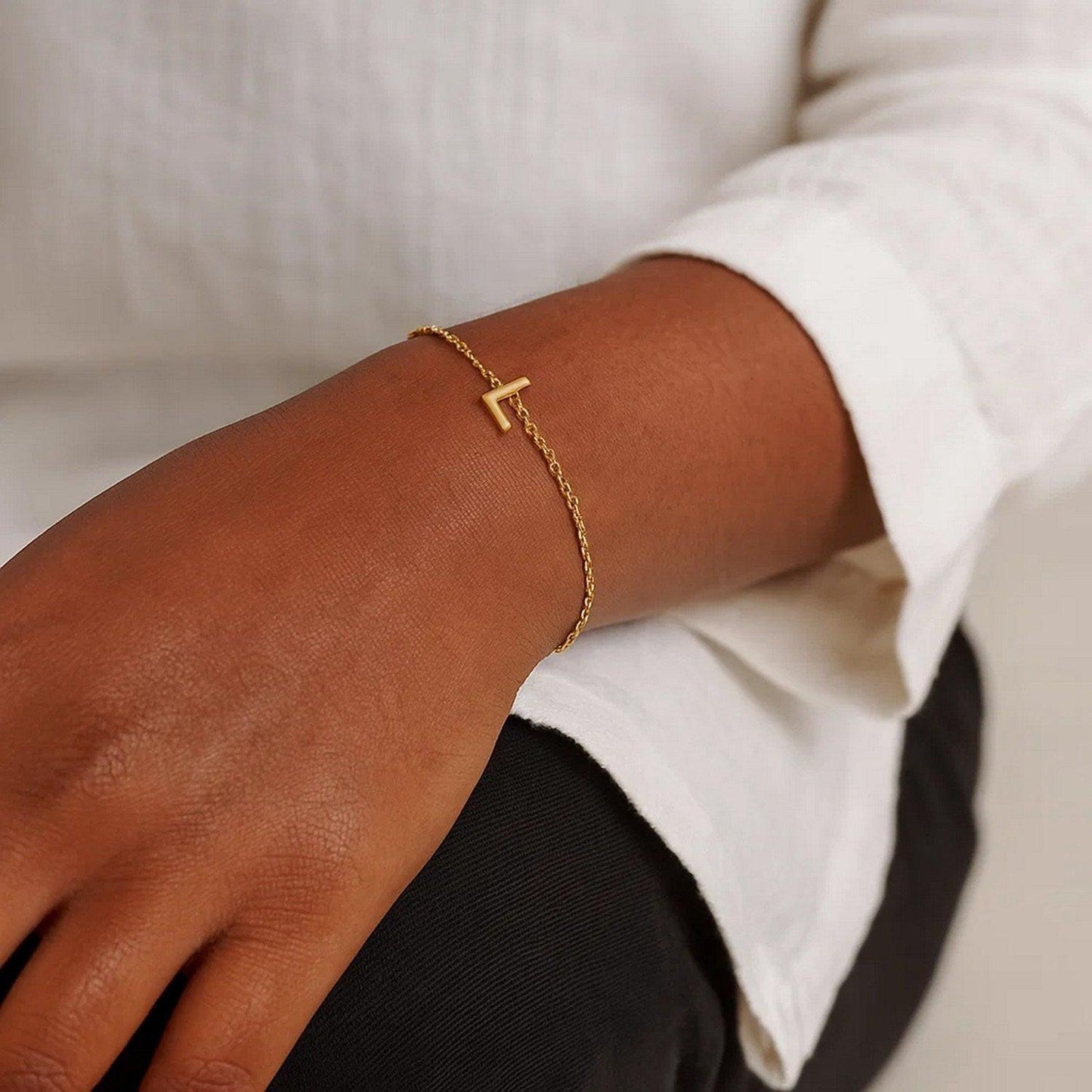 14K Yellow Gold Mini Initial L Bracelet