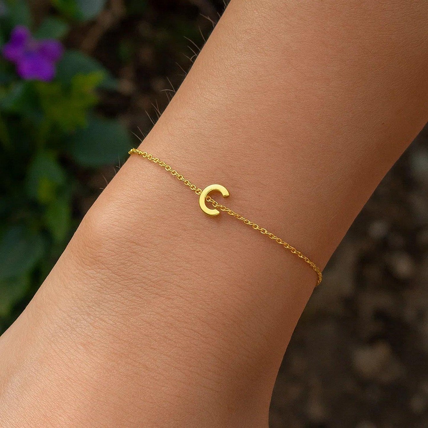14K Yellow Gold Mini Initial C Bracelet