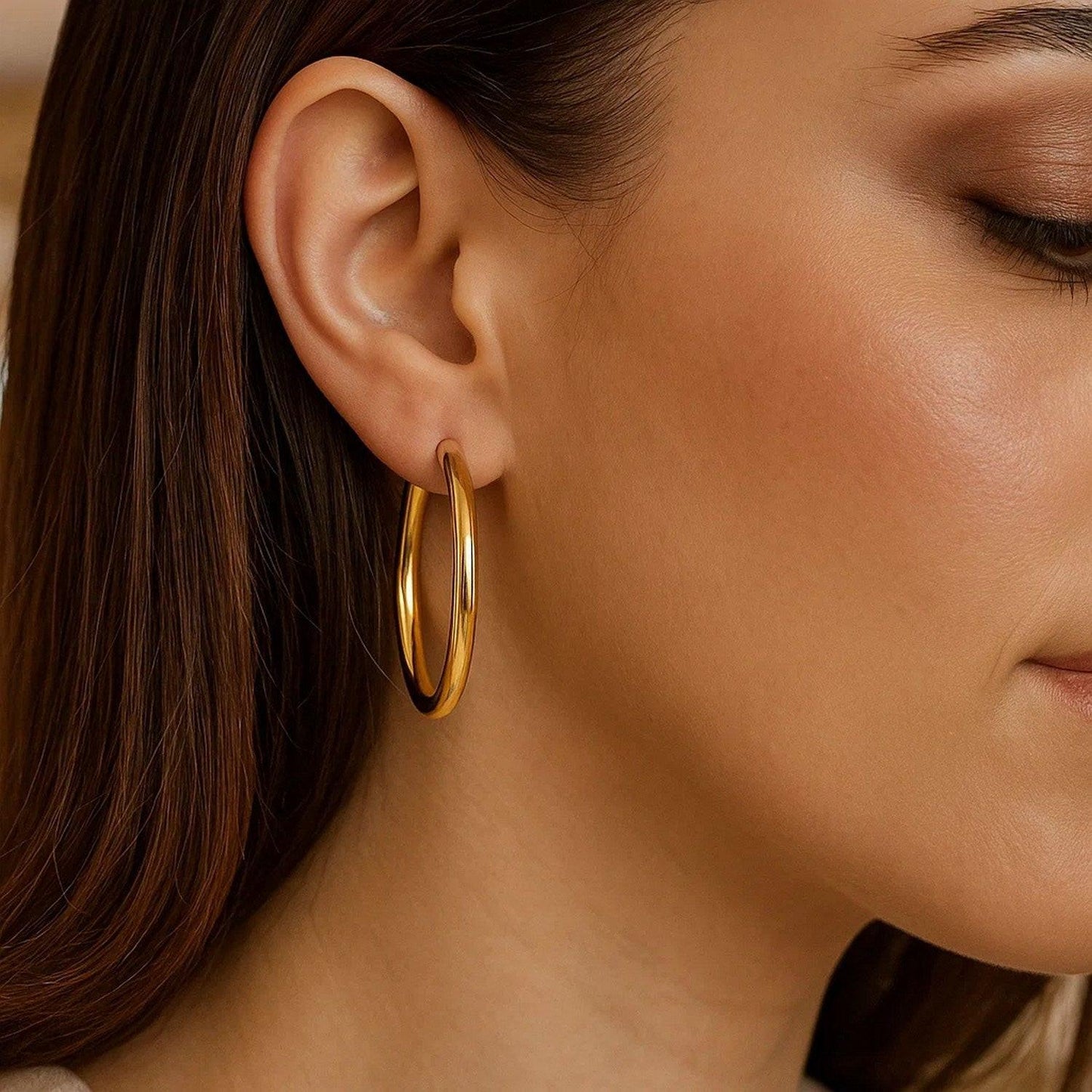 Medium Wedding Hoop Earrings in 14K Yellow Gold