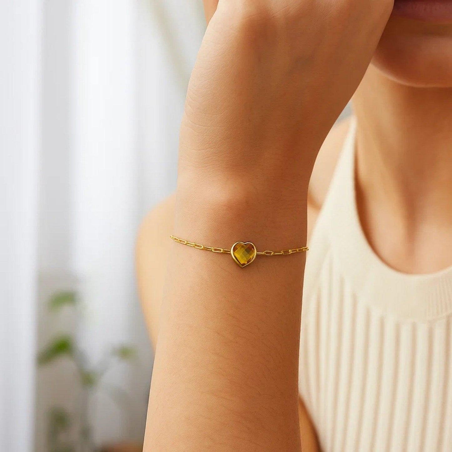14K Yellow Gold Citrine Heart Bracelet (1.50 mm)
