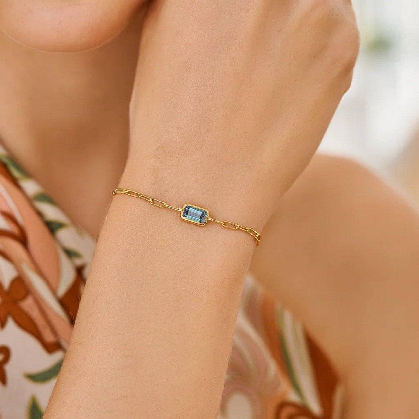 14K Yellow Gold Blue Topaz Paperclip Bracelet (1.50 mm)