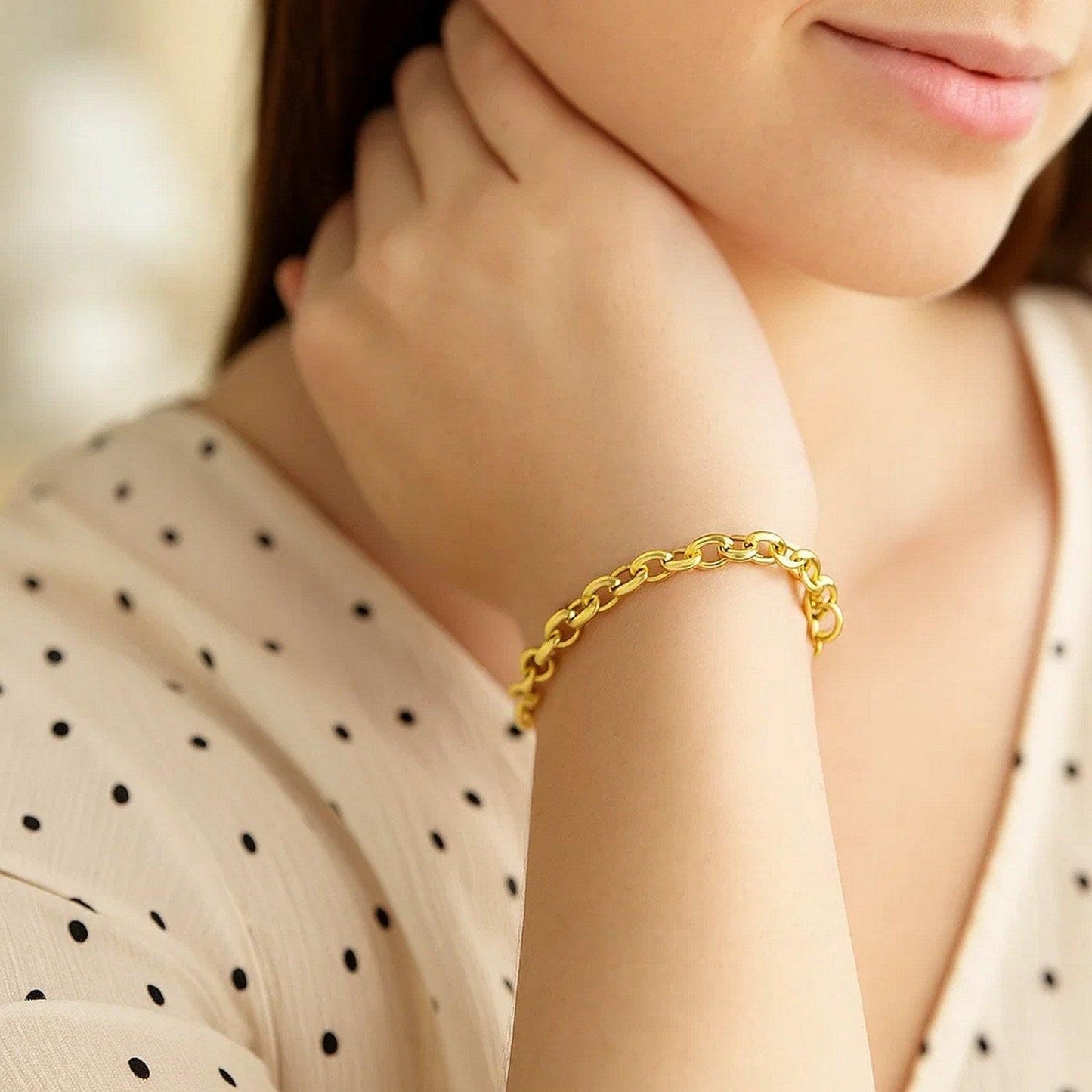 14k Yellow Gold Cable Chain Design Bracelet (9.40 mm)