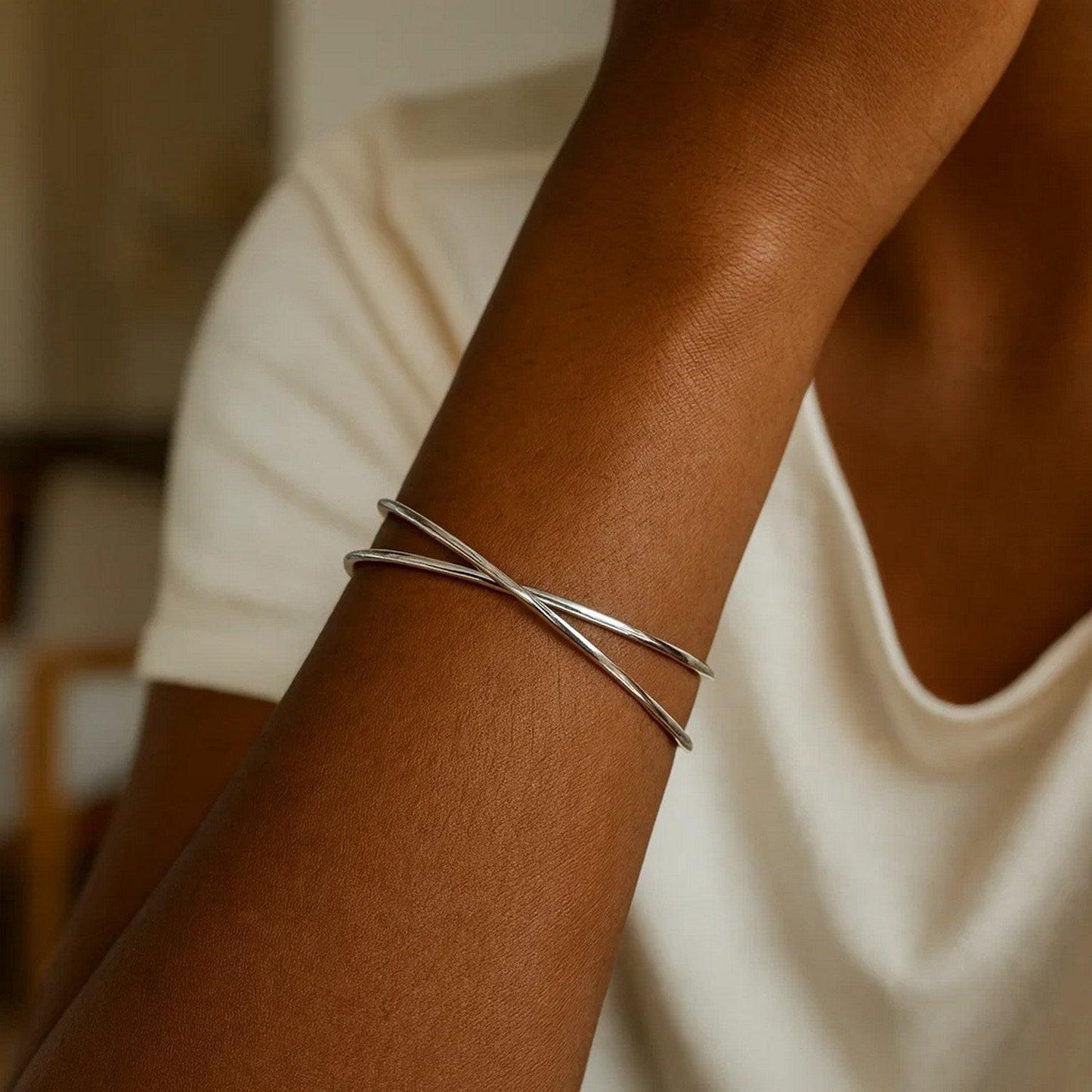 Sterling Silver Rhodium Plated Slip On Cross Over Bangle (11.10 mm)