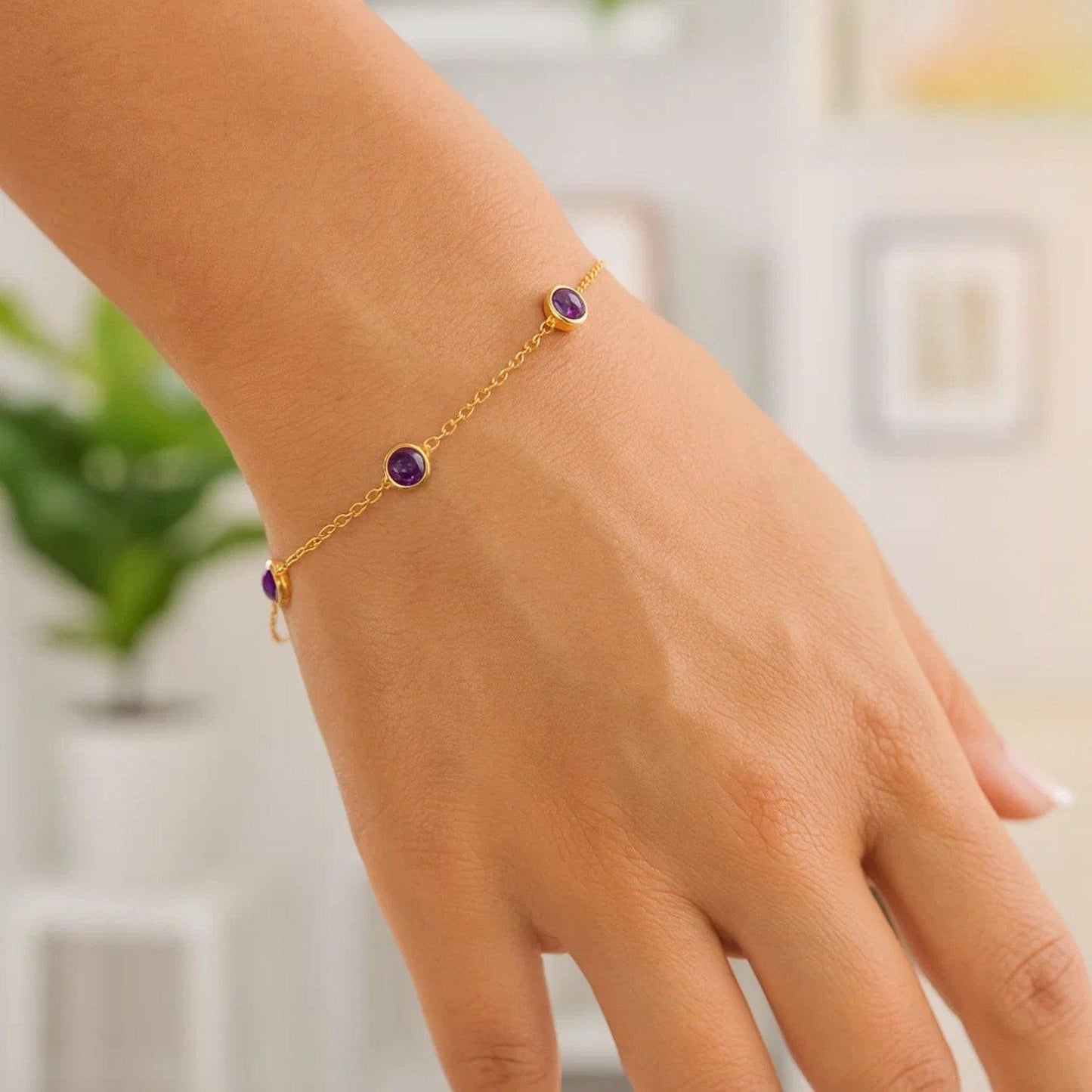 14K Yellow Gold Amethyst Station Bracelet