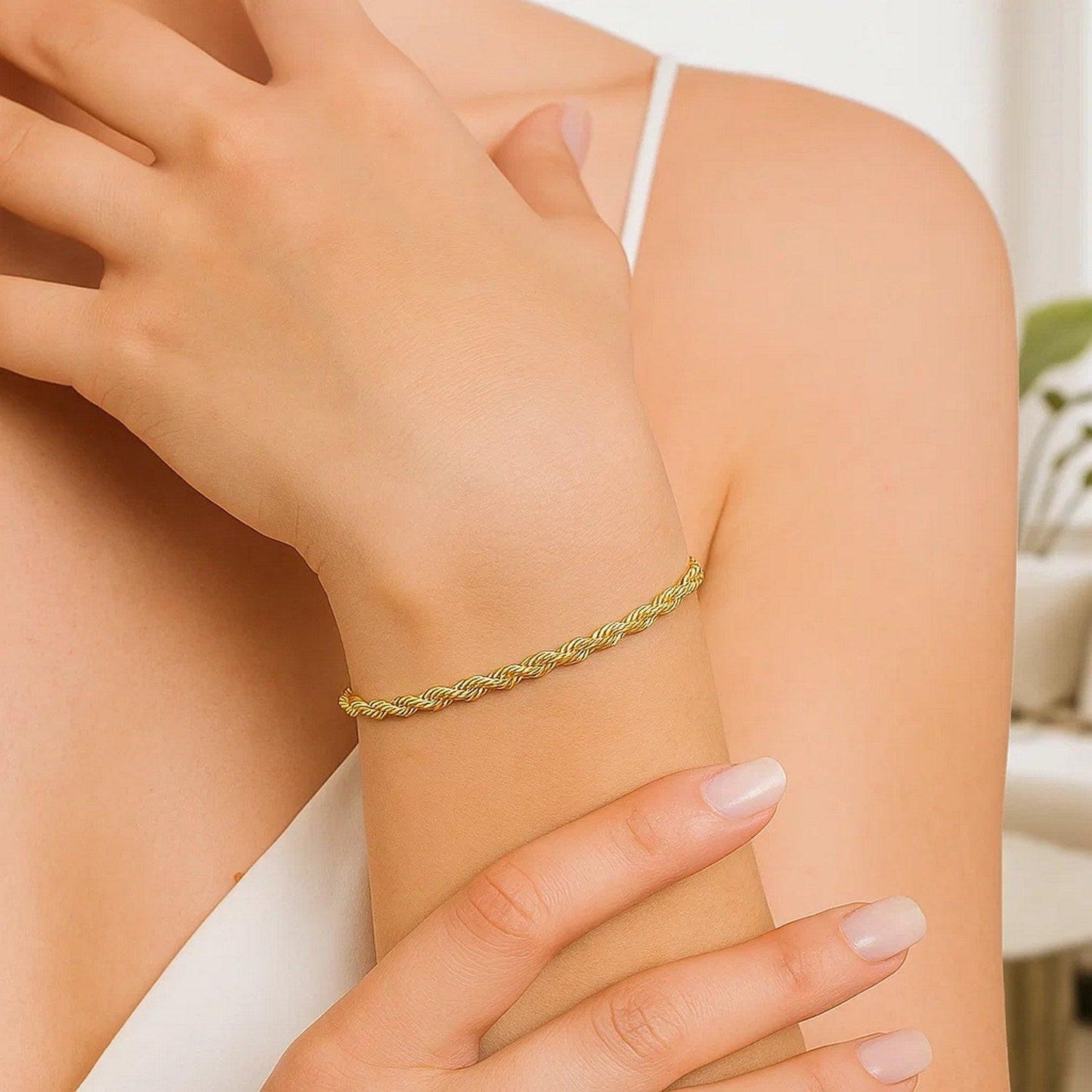 10k Yellow Gold Solid Diamond Cut Rope Bracelet (2.50 mm)