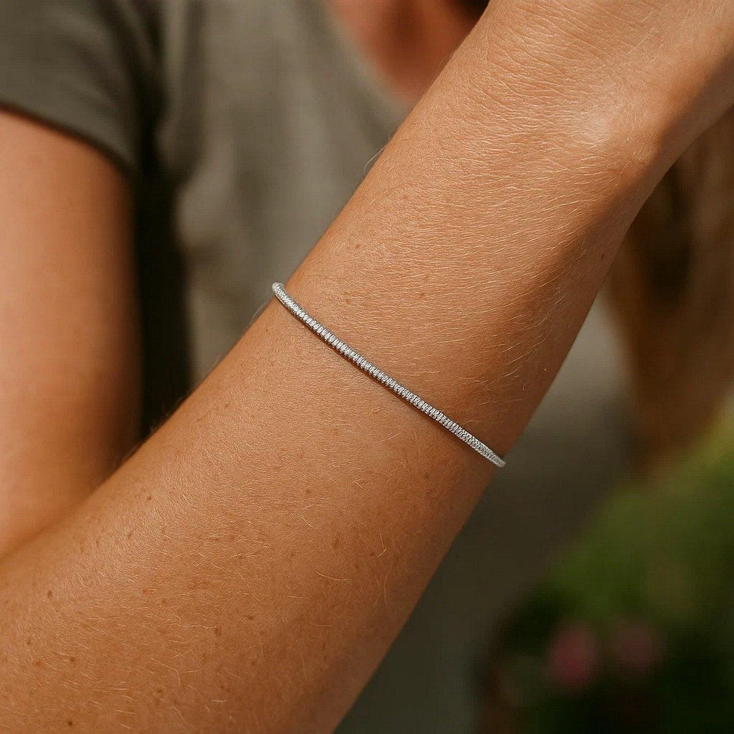 14K White Gold Diamond Cut Sparkle Spring Bracelet (1.70 mm)