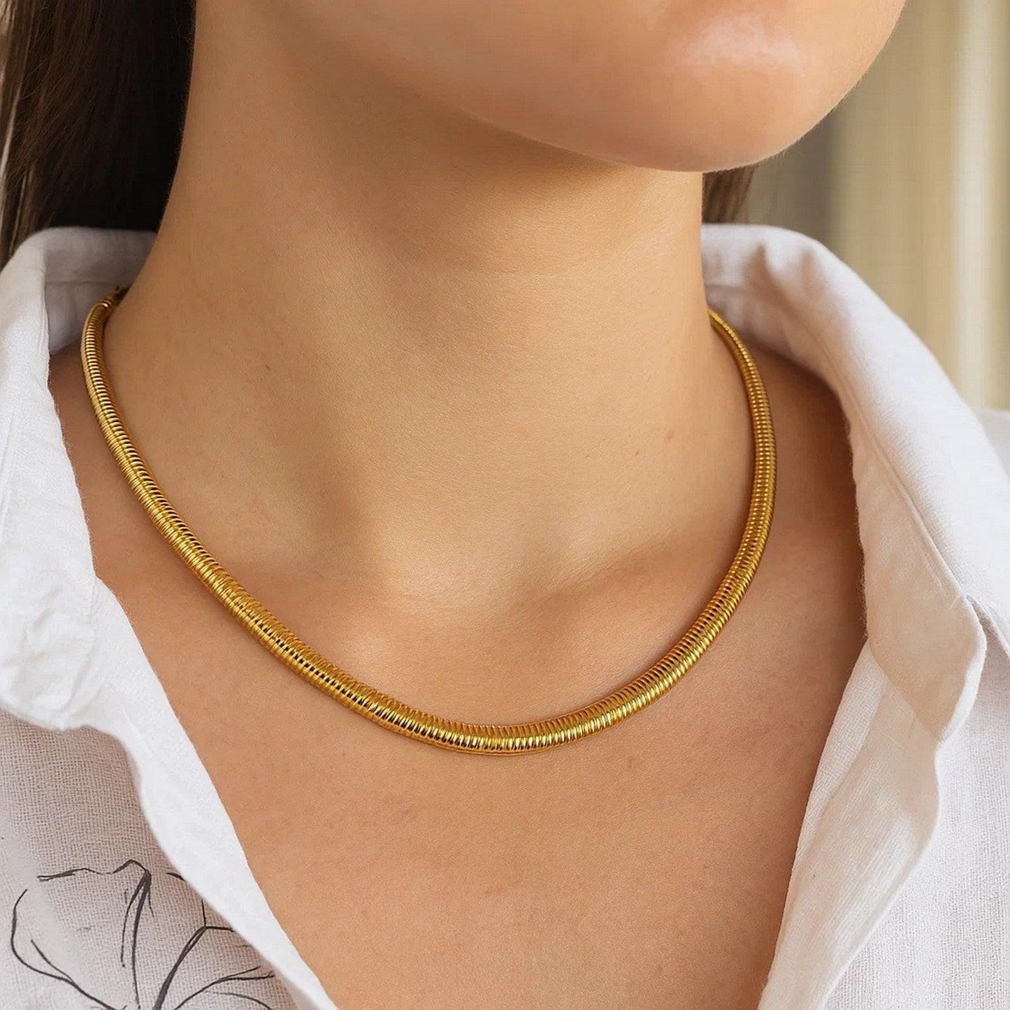 14K Yellow Gold Lite Oval Snake Chain (5.70 mm)