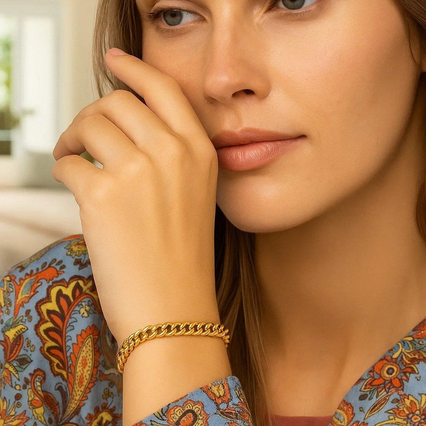 14K Yellow Gold Petite Faceted Cuban Link Chain Bracelet (4.50 mm)