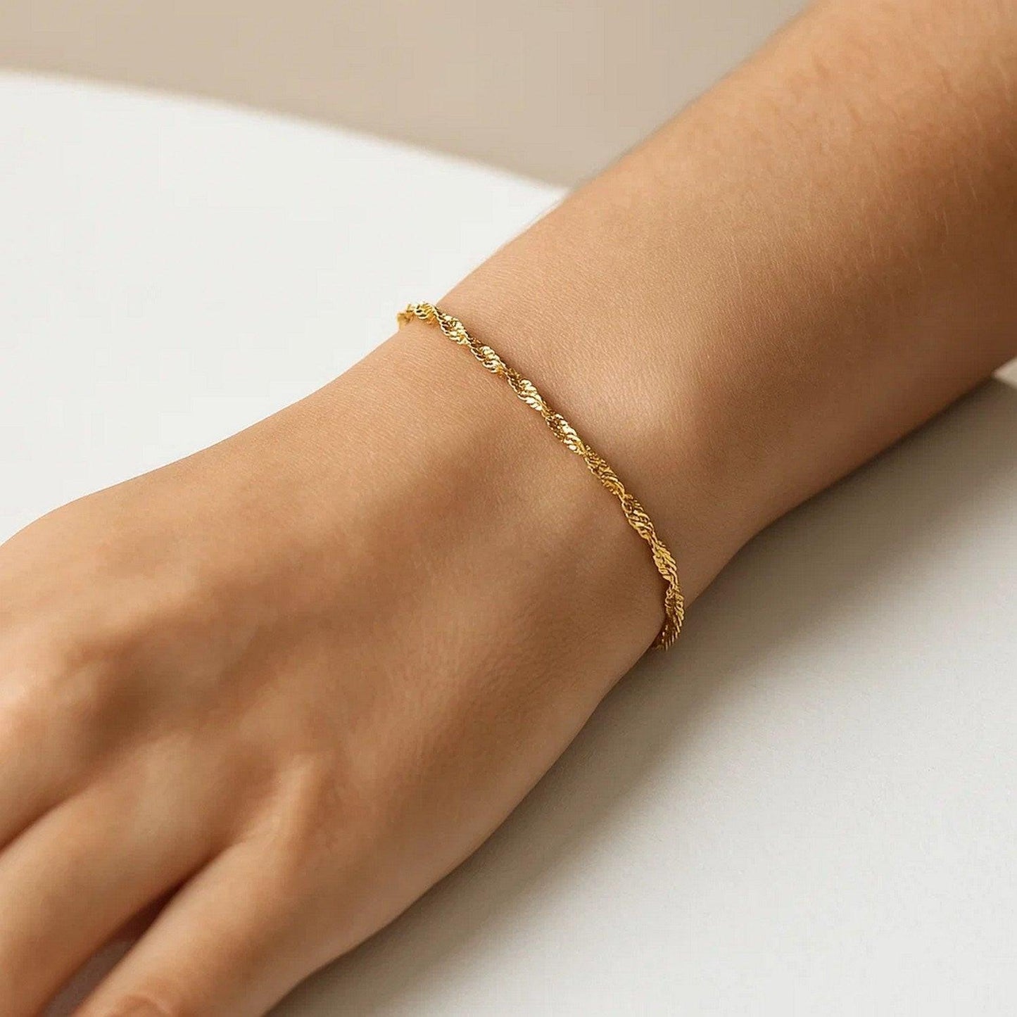 10k Yellow Gold Singapore Bracelet (2.20 mm)