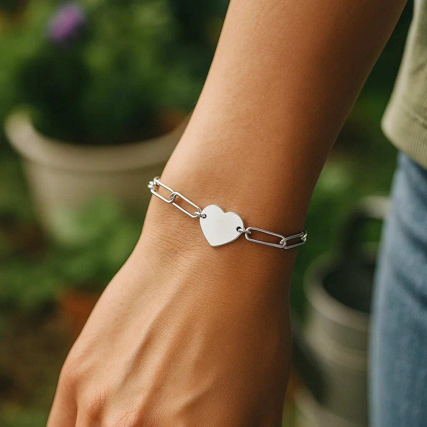 Sterling Silver Rhodium Plated Engravable Heart Paperclip Bracelet (2.10 mm)