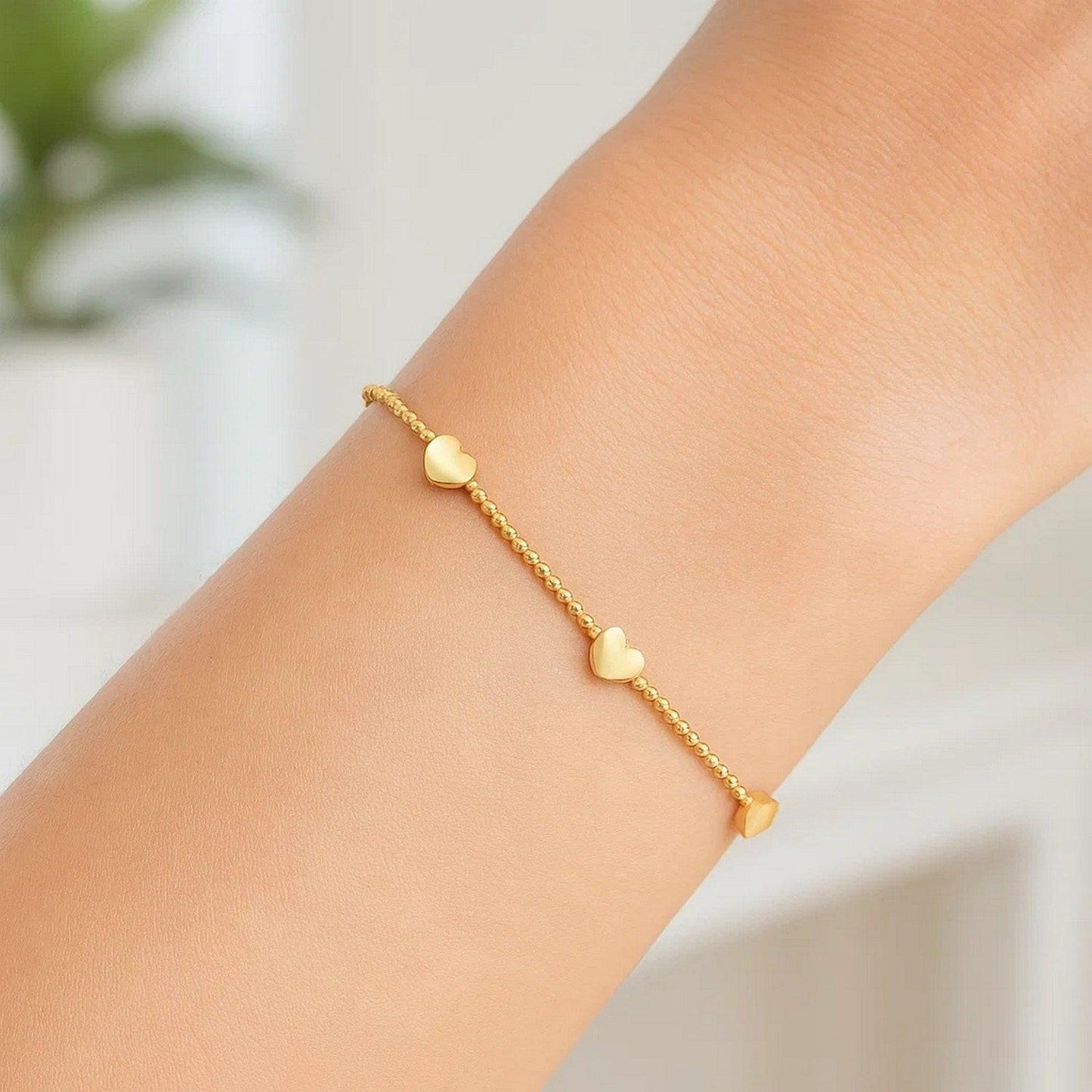 14K Yellow Gold Heart Station Bead Bracelet