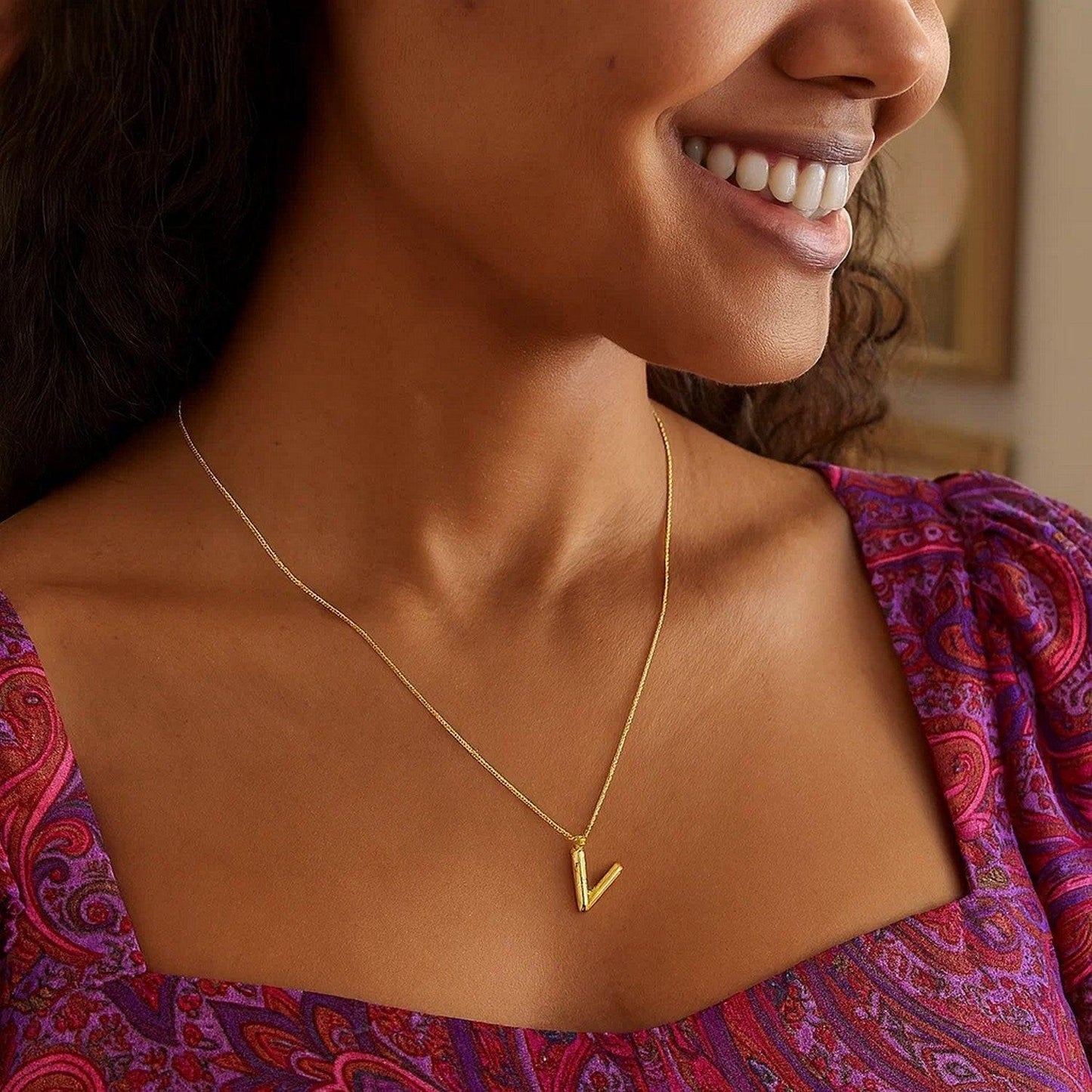 14K Yellow Gold Helium Initial V Pendant