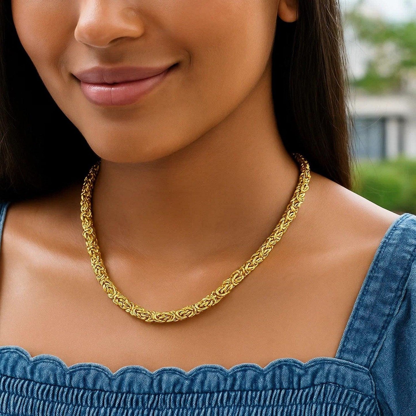 14k Yellow Gold Byzantine Motif Chain Necklace